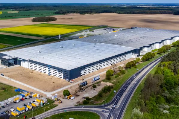 There was delivered one of the largest logistic centers based in Poland